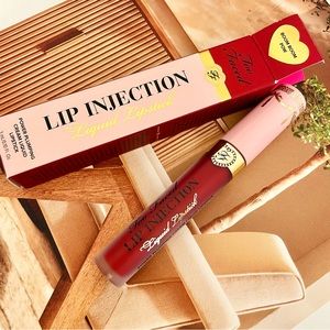 Too Faced Liquid Lipstick